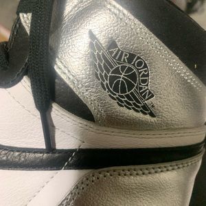 Silver Toe Jordan 1(Read description)